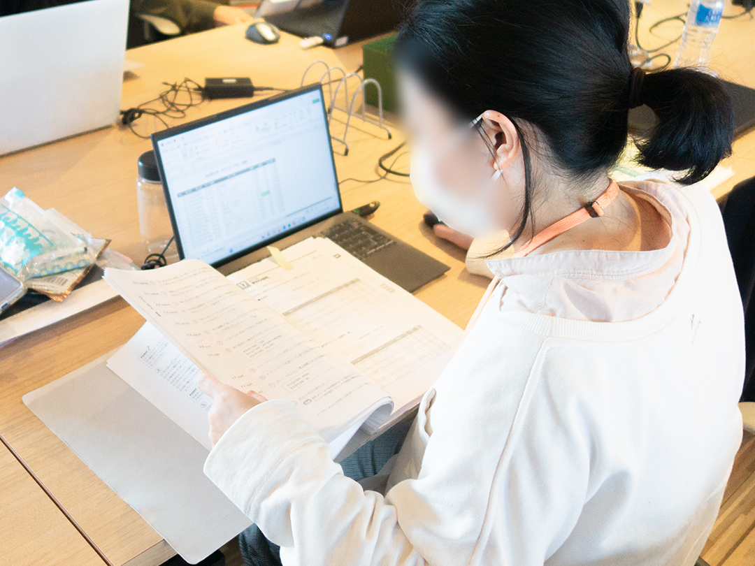 麻生の日常、覗いてみた