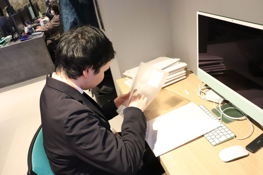 ラベル貼りのコツ、見つけました！の巻